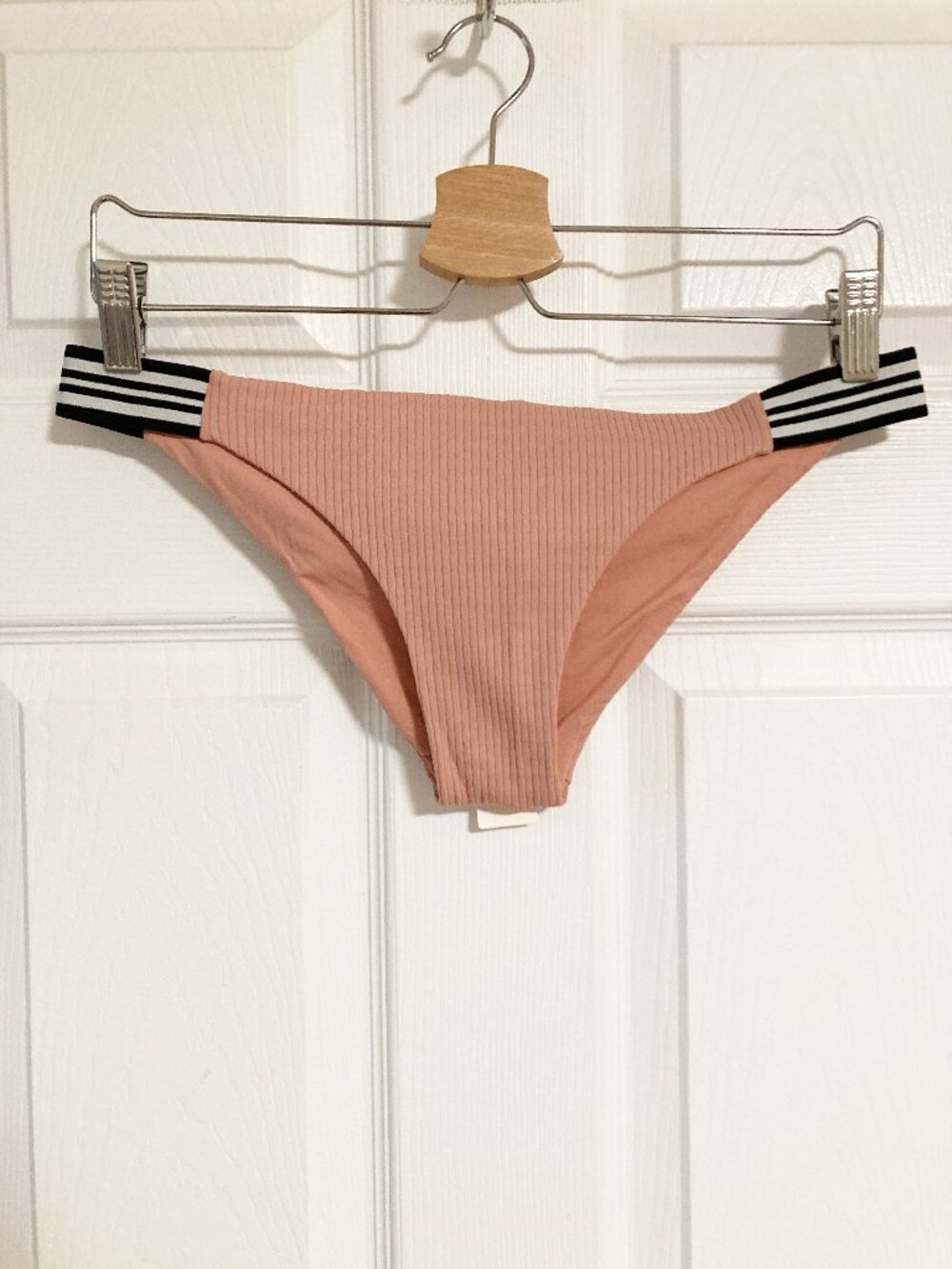 Tavik Hadley Bikini Bottoms Sporty Low Rise Cheeky Desert Rose Size L NWT
